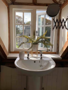 Screenshot 2025-03-04 at 16.06.38