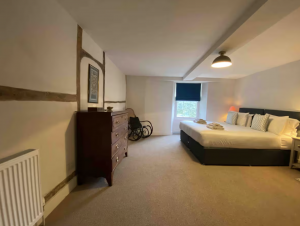 Screenshot 2025-03-04 at 17.21.13